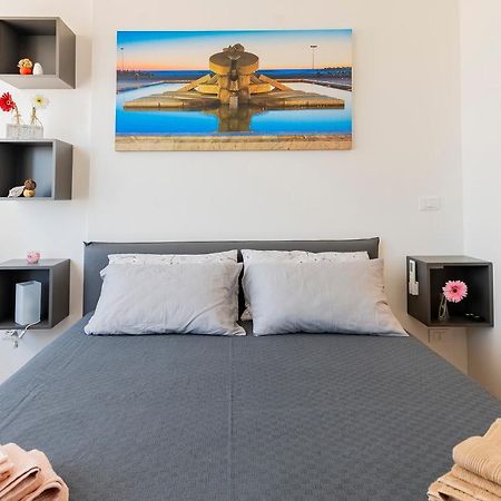 Piazza Salotto & Stazione Comfy Apartment Пескара Екстериор снимка