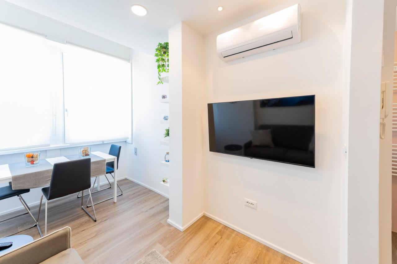 Piazza Salotto & Stazione Comfy Apartment Пескара Екстериор снимка