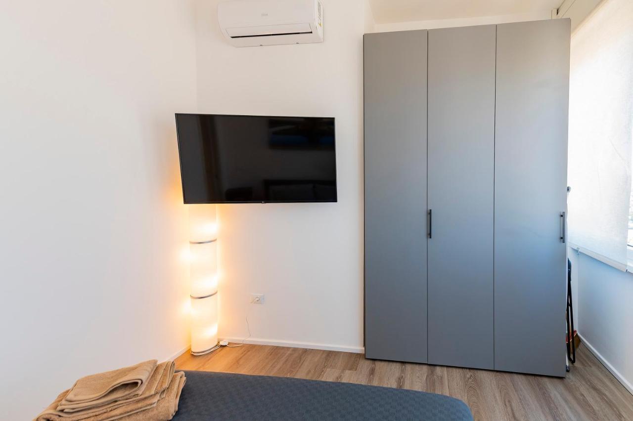 Piazza Salotto & Stazione Comfy Apartment Пескара Екстериор снимка